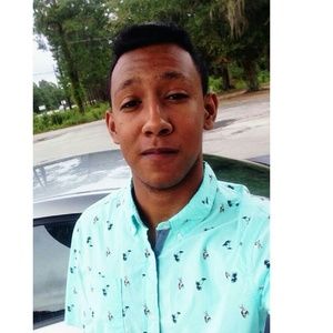 Meet your Posher, Ty