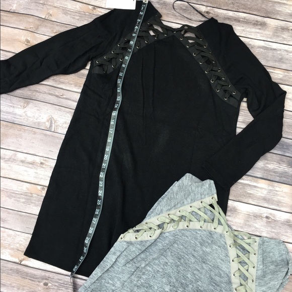 1 SMALL LEFT BLACK LACE UP SWEATER - Picture 4 of 4