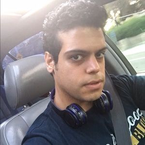 Meet your Posher, Omid