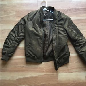 Thicker bomber jacket🚨