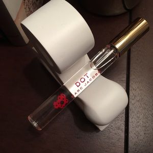 Dot by Marc Jacobs