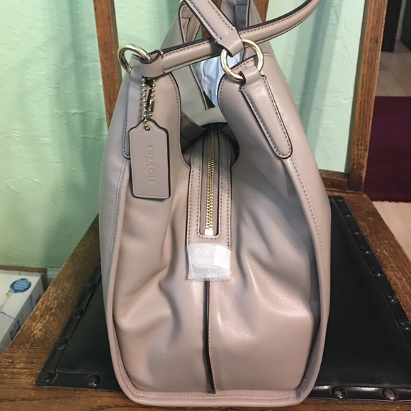 Authentic Coach Bag - Picture 2 of 4