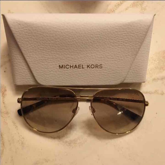 Authentic Michael Kors Sunglass