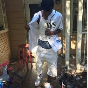 Meet your Posher, Cameron