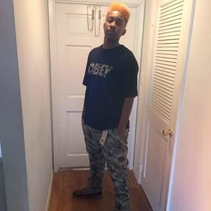 Meet your Posher, Keanu