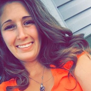 Meet your Posher, Tiffany