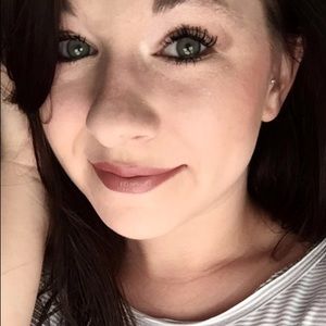 Meet your Posher, Katelyn