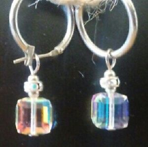 Clear cube dangles