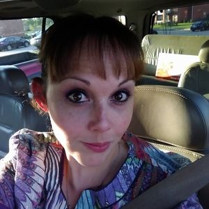 Meet your Posher, Crystal