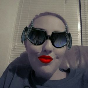 Meet your Posher, Brittney