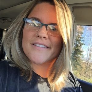 Meet your Posher, Kara