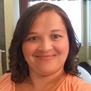 Meet your Posher, Dewanna