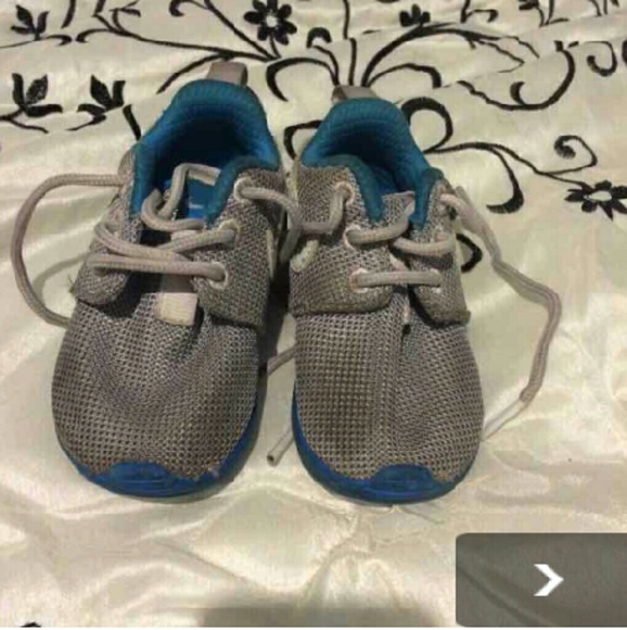 Used baby nike shoes