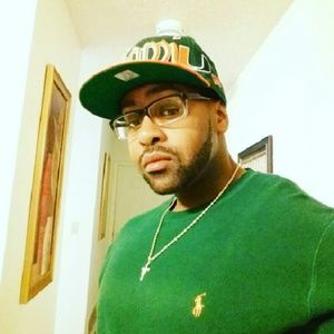 Meet your Posher, Lawrence