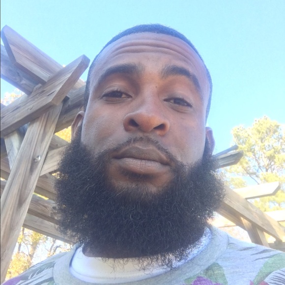 Meet your Posher, David - Picture 2 of 3