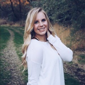 Meet your Posher, Mikelle