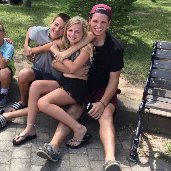 Meet your Posher, Rebecca