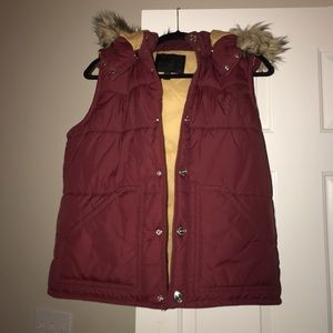 ⚡️Flash sale⚡️ True Religion Hoodie Puffer Vest