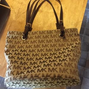 MICHAEL KORS BAG