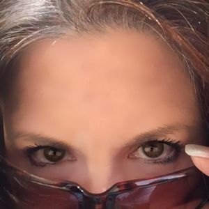 Meet your Posher, Michaeleen