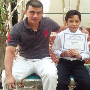 Meet your Posher, Adan