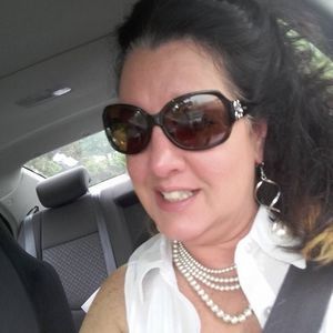 Meet your Posher, Cindy