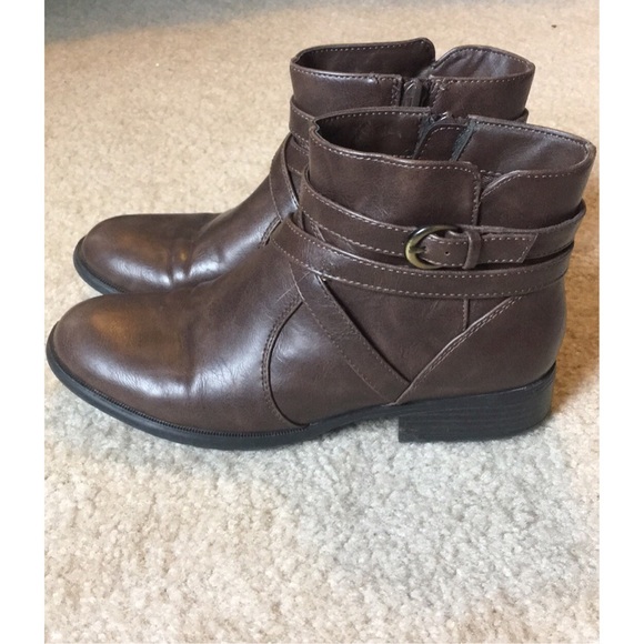 Life Stride Ankle Boots