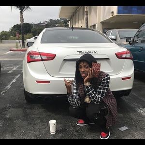 Meet your Posher, Craig