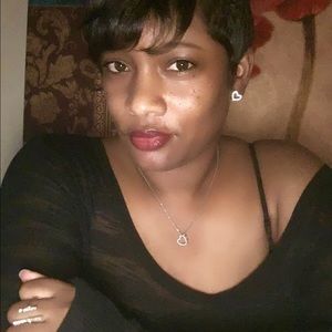 Meet your Posher, Tarah