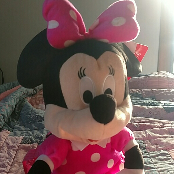 minnie mouse stuffed animal backpack