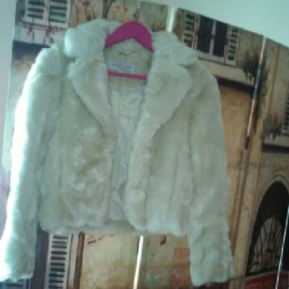 Black Rivet Blond faux fur jacket XS