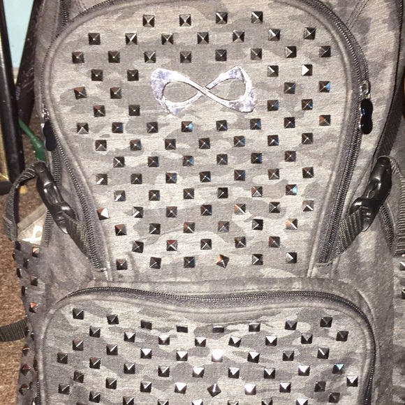 nfinity camo backpack