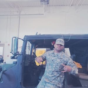 Meet your Posher, Brandon