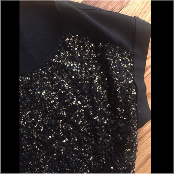 Black with gold sequin blouse - Picture 3 of 4