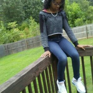 Meet your Posher, Sheree