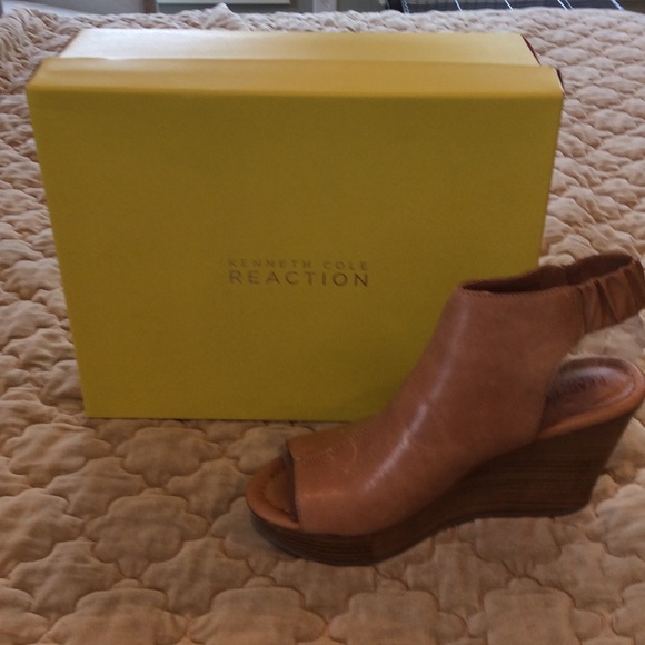 Kenneth Cole shoes