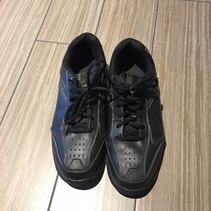 Men's bowling shoe