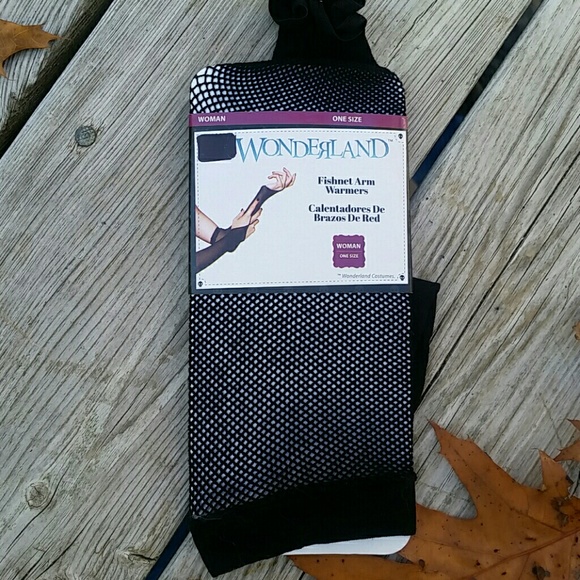 Goth Wonderland Fishnet Arm Warmers OSFA *NEW*