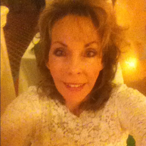 Meet your Posher, Valerie