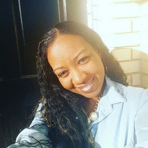 Meet your Posher, Chanel