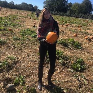 Meet your Posher, Meghan