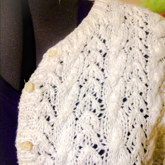 Short sleeve white sweater cardigan - Picture 2 of 3