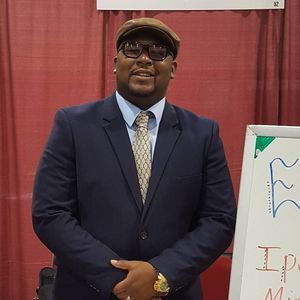 Meet your Posher, Keith