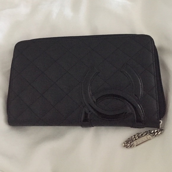 Chanel wallet