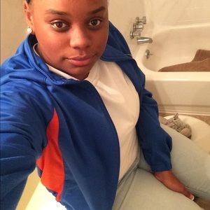 Meet your Posher, Shandra