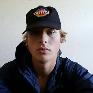 Meet your Posher, Chase