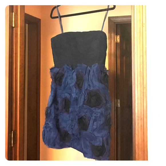 BCBG Maxazria size 8 rosette dress