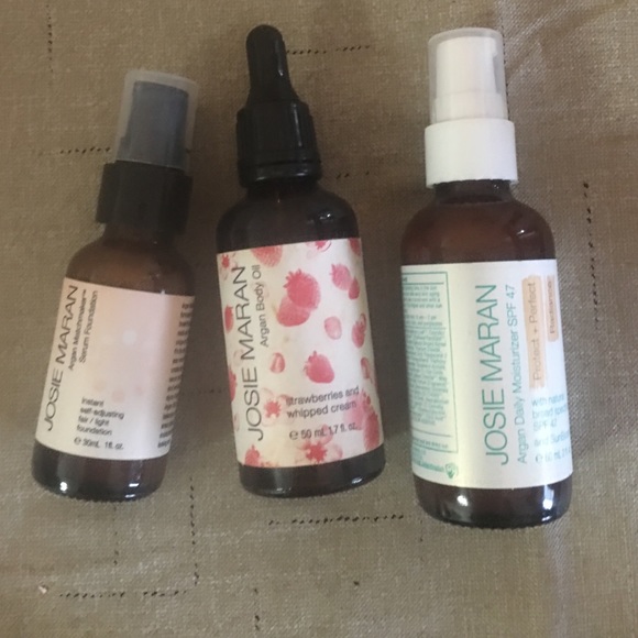 Josie Maran