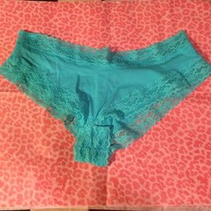 Victoria Secret cheeky panty!