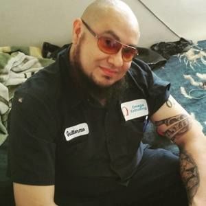 Meet your Posher, Guillermo